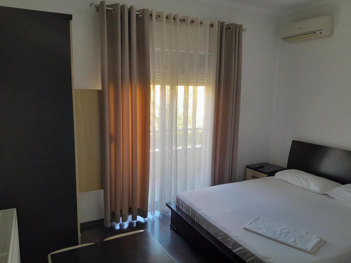 Hotel Yjet Pogradec Exterior photo